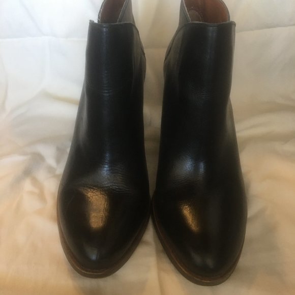 Lucky brand booties - Picture 2 of 8